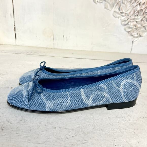 NEW Chanel Denim Printed CC Cap Toe Ballerina Flats Shoes Light Blue Women's 36 - Picture 5 of 10